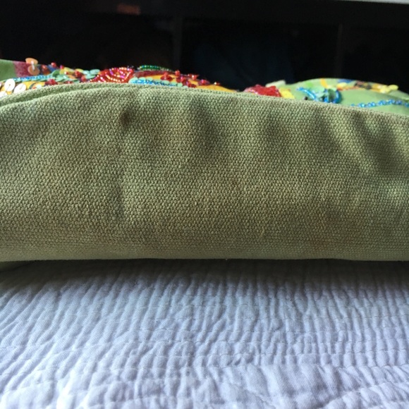 FREE WITH PURCHASE!💚🎊 - Picture 3 of 7